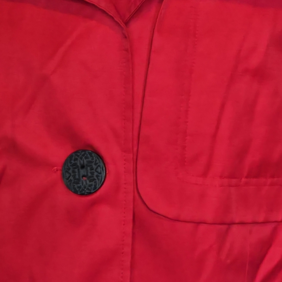 Cherry Red Trench Coat 16P – Street Style • City Walks • Lightweight Raincoat - Picture 6 of 11